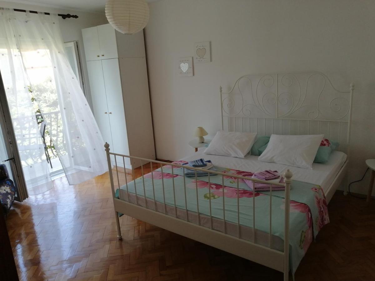 Apartments Stjepic Sukošan Buitenkant foto